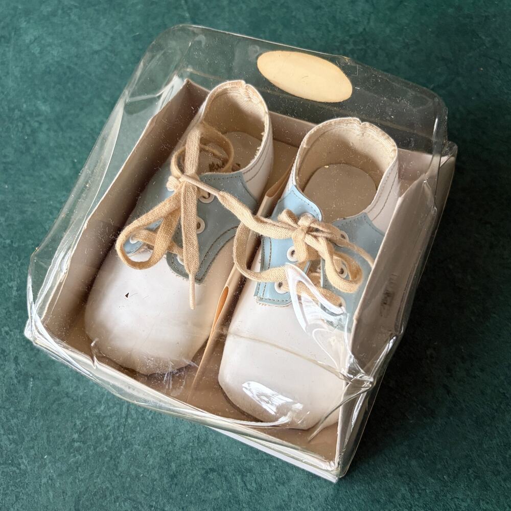 Vintage Baby Shoes Mrs Days Ideal White Blue Size 2 Boxed USA
